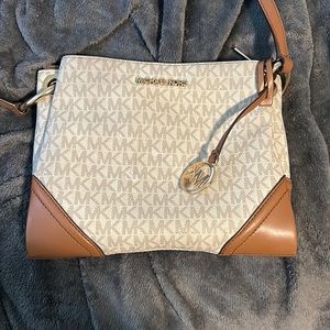 Michael Kors, Crossbody bag